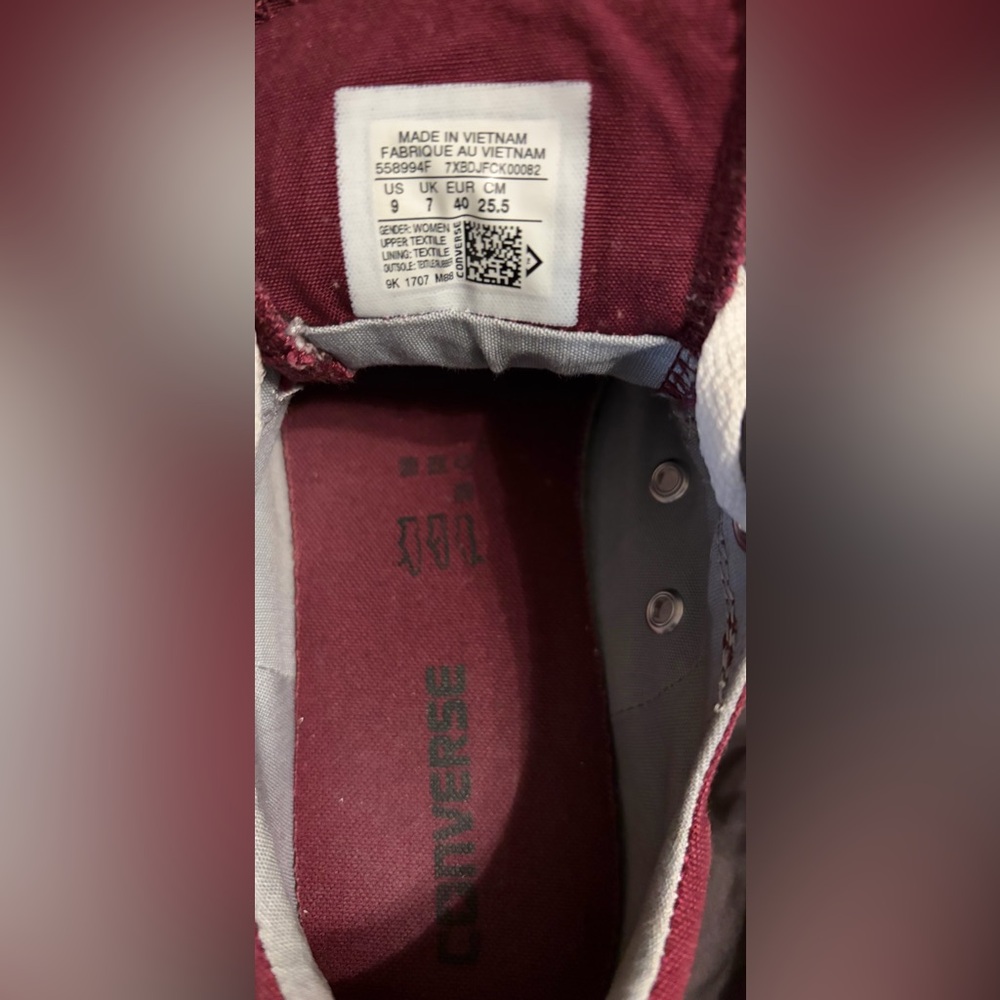 Vintage Converse Women's Burgundy/White Sneakers Low-top Sneakers - Size W9, GUC - Picture 5 of 7